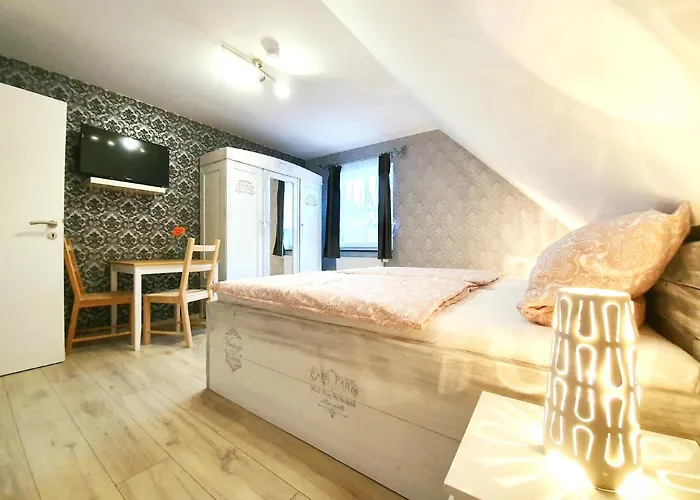 Gaestehaus Alte Giesserei * 本多夫